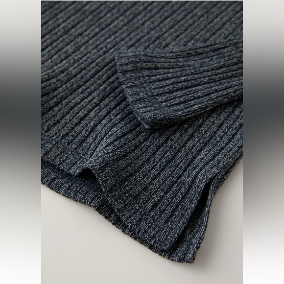 ✨SALE✨ ZARA RIBBED SHIRT✨SALE✨ - Picture 3 of 4